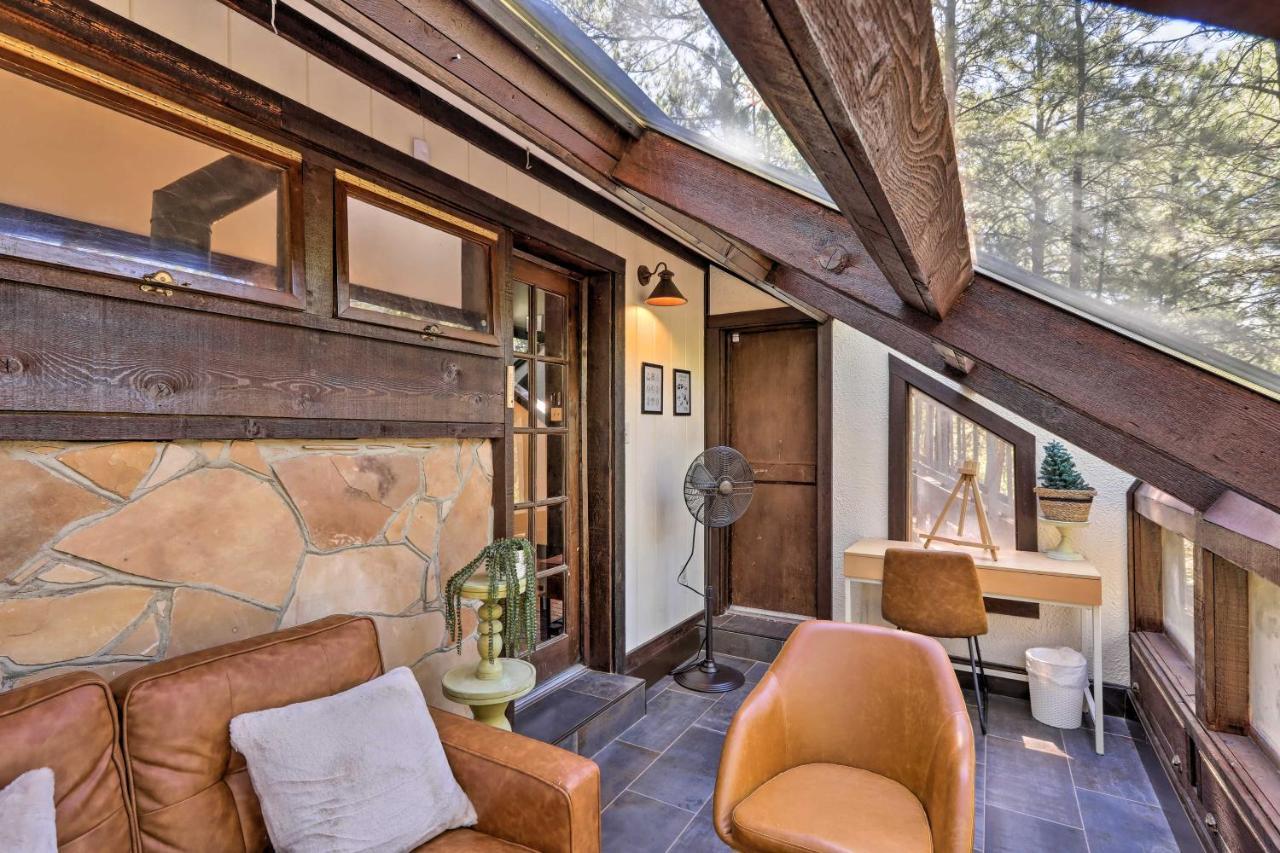 Woodsy Flagstaff Hideaway With Deck And Sunroom! Mountainaire Bagian luar foto